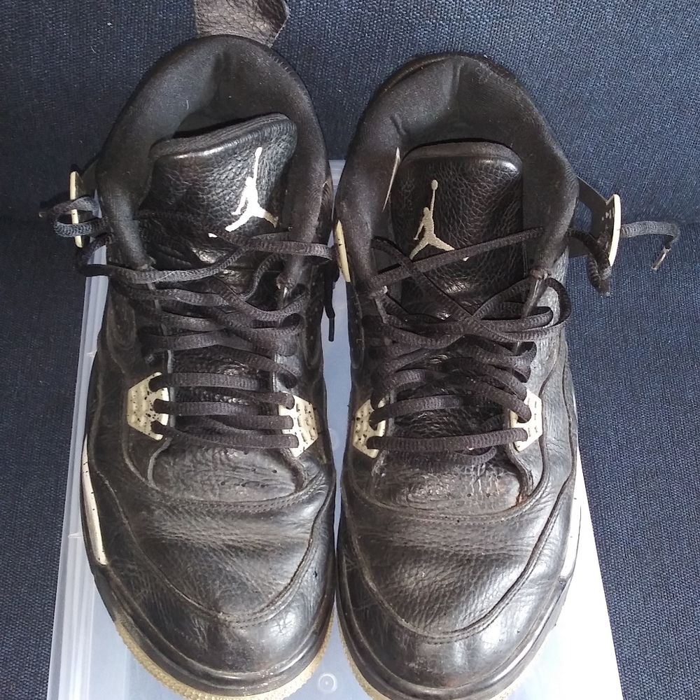 Retro 4 Oreo Jordans